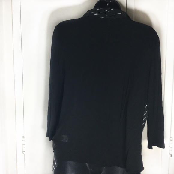 Kensie Black Collared with White Pattern Blouse - Picture 3 of 7